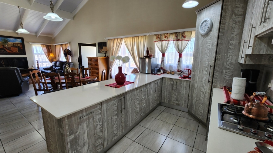 3 Bedroom Property for Sale in Seemeeu Park Western Cape